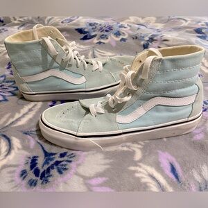 Blue High-Top Vans Women’s 7.5/ Men’s 6